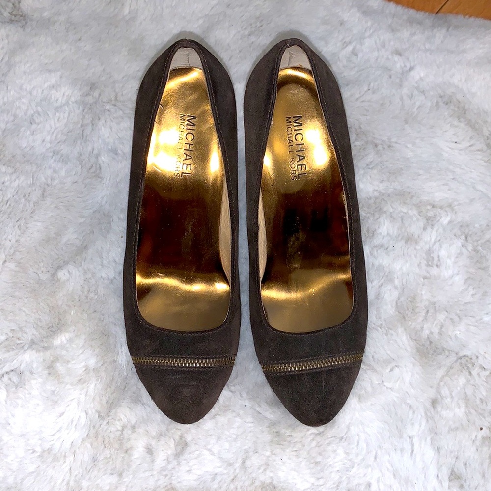 Michael Kors brown suede Pumps  size 7M